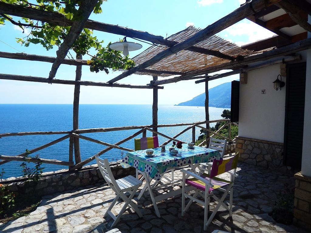Amalfi View Cottage エクステリア 写真